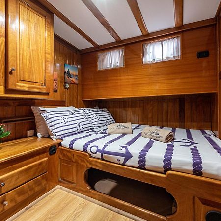 Sicily Sea Charter Caicco Hande Capo Galera ปาแลร์โม ภายนอก รูปภาพ