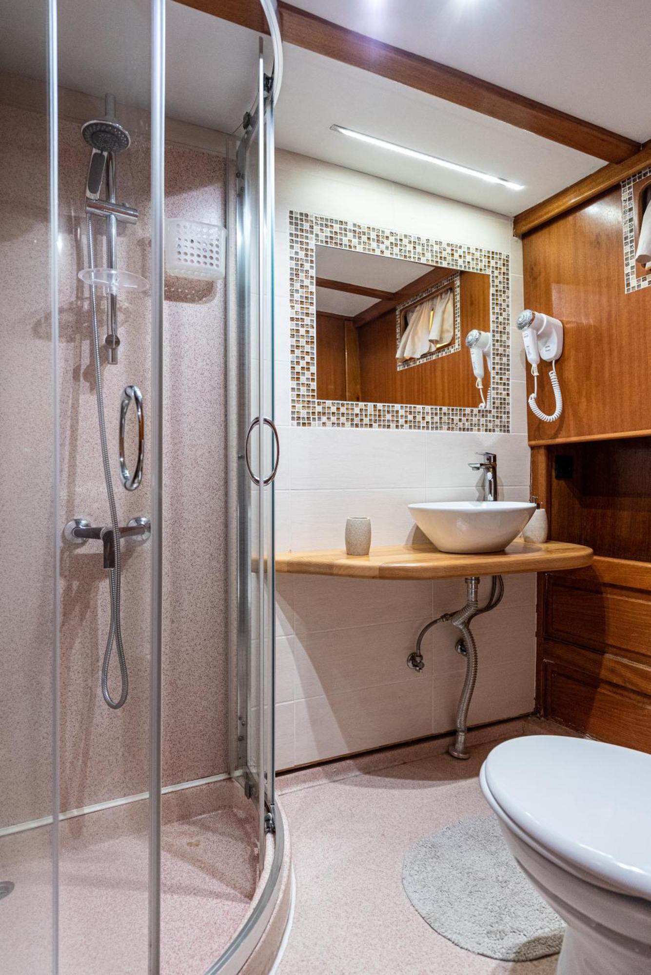 Sicily Sea Charter Caicco Hande Capo Galera ปาแลร์โม ภายนอก รูปภาพ